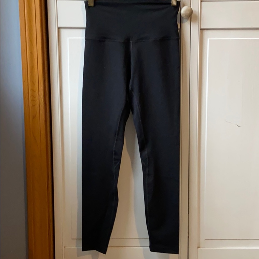 Lululemon Wunder Under 21 inch length- Never Worn